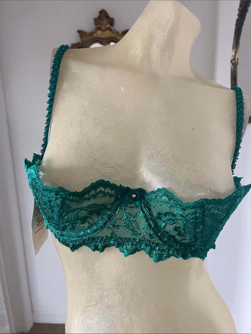 Shirley of Hollywood Emerald Green Lace Balconette Bra NWT